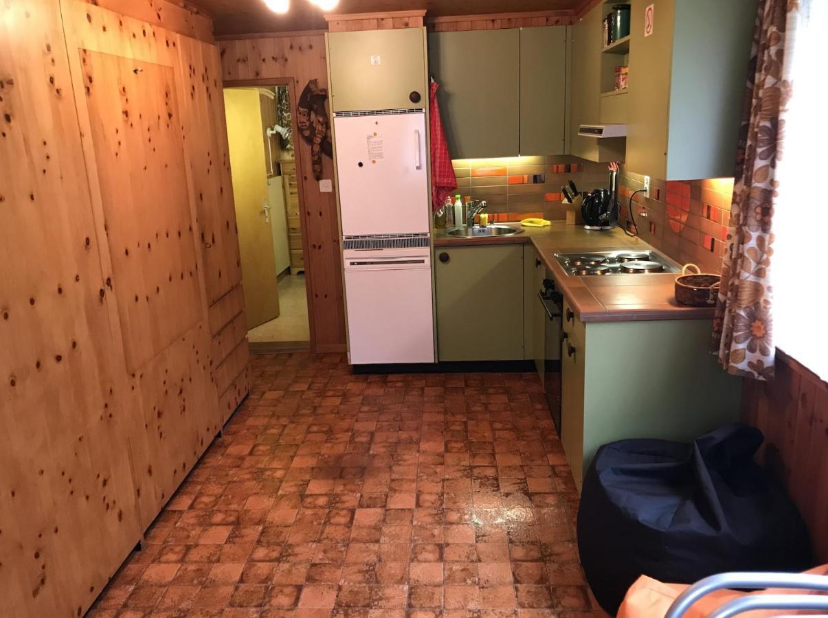 Ferienwohnung Im Chalet Boubou Wiler Eksteriør billede